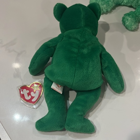 Lot of Three Ty beanie babies, Erin, Shamrock and LUCKe - Picture 5 of 9